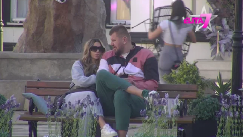 JANJUŠ I ANELI SE PREPUSTILI STRASTIMA! Posle sinoćnjeg verbalnog okršaja, jutro dočekali u zanosu!