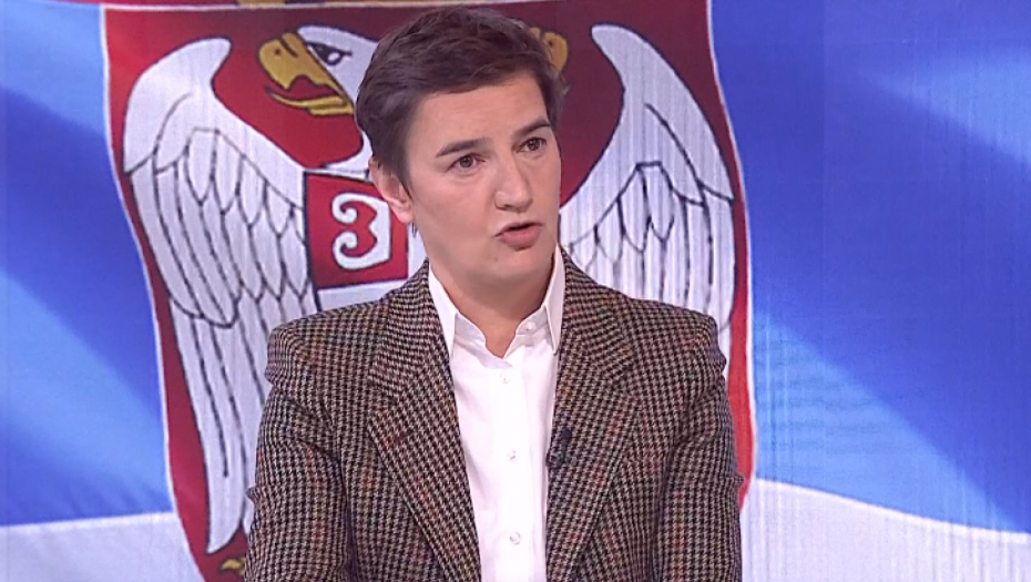 "ŠKOLSKI PRIMER LAŽNIH VESTI" Brnabić odgovorila Rotu: Ne reaguje kada se podižem spomenik Kurtiju, jer ga podržava!
