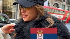 ZBOG NAŠE MIMI VEO LONDON JE STAO Prošetala gradom u „mob wife“ stajlingu, nema osobe koja se za njom nije okrenula!