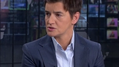 "DOKAZAO JE KURTIJEV PROGON SRBA NA KIM" Brnabić: Istorijsko izlaganje Vučića