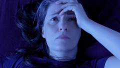 DR DALIBORKA BOROTA UPOZORAVA Zbog nedostatka ovog vitamina se noću znojite i ne možete da spavate