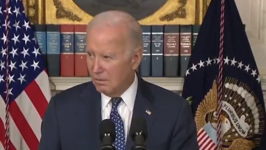 BAJDEN U VELIKOM PROBLEMU Amerikanci naglo menjaju mišljenje