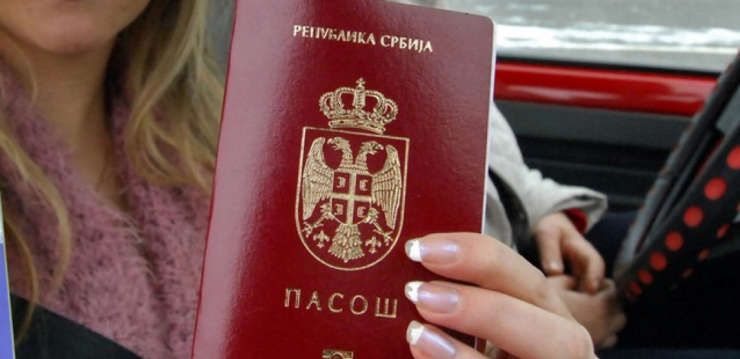 PROVERITE PASOŠE PRE ODLASKA U INOSTRANSTVO Ovim putnicima se savetuje oprez, njih 200 dnevno biva vraćeno sa aerodroma