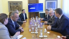 Vesić i Staikuras: Jačamo saradnju i prijateljstvo Srbije i Grčke