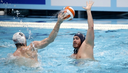 NAŠ VATERPOLISTA POSTAJE OTAC Osvojio zlato na OI, a njegova verenica puca od ponosa: Kad se sad nisam porodila