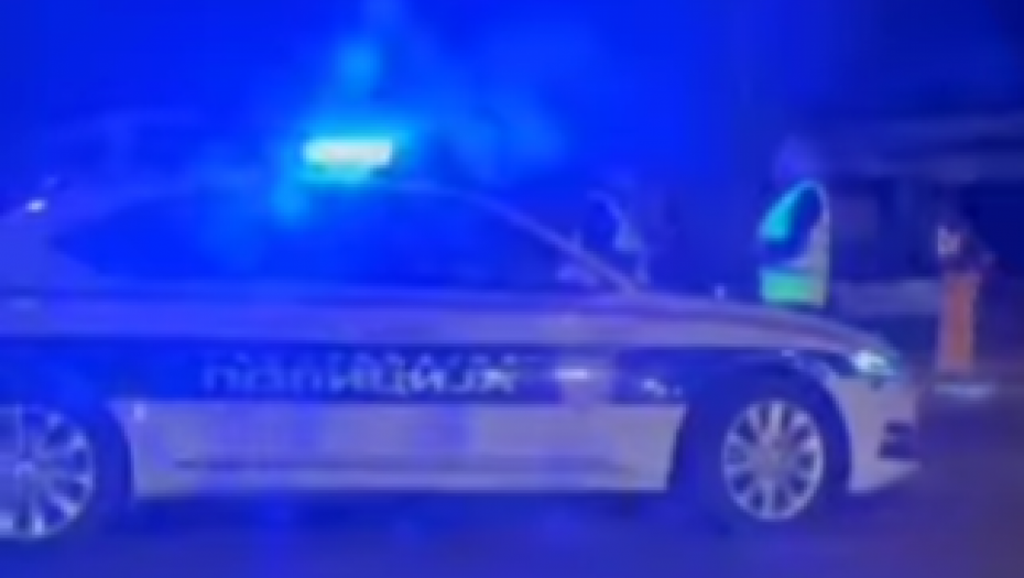 HAOS NA MOSTARSKOJ PETLJI: U lančanom sudaru učestvovalo 6 vozila!