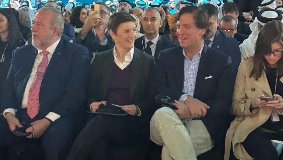 PREMIJERKA U DRUŠTVU KARLSONA I KUBANSKOG PREMIJERA Brnabićeva na svetskom Samitu vlada sa uticajnim zvaničnicima u žiži svetske javnosti