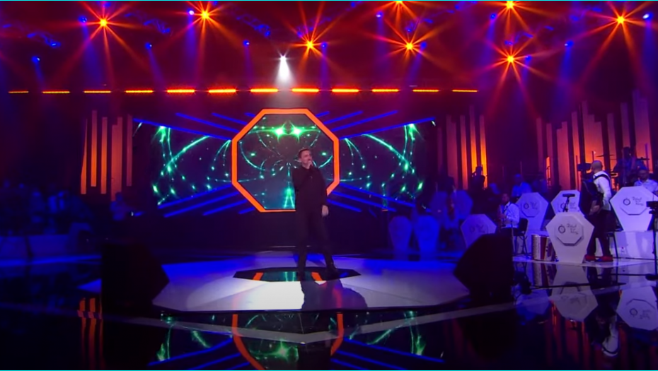 "TI SI BOLESTAN" Pevač zabrinuo javnost svojim postupkom, otišao u šumu, pa uradio nešto neverovatno!