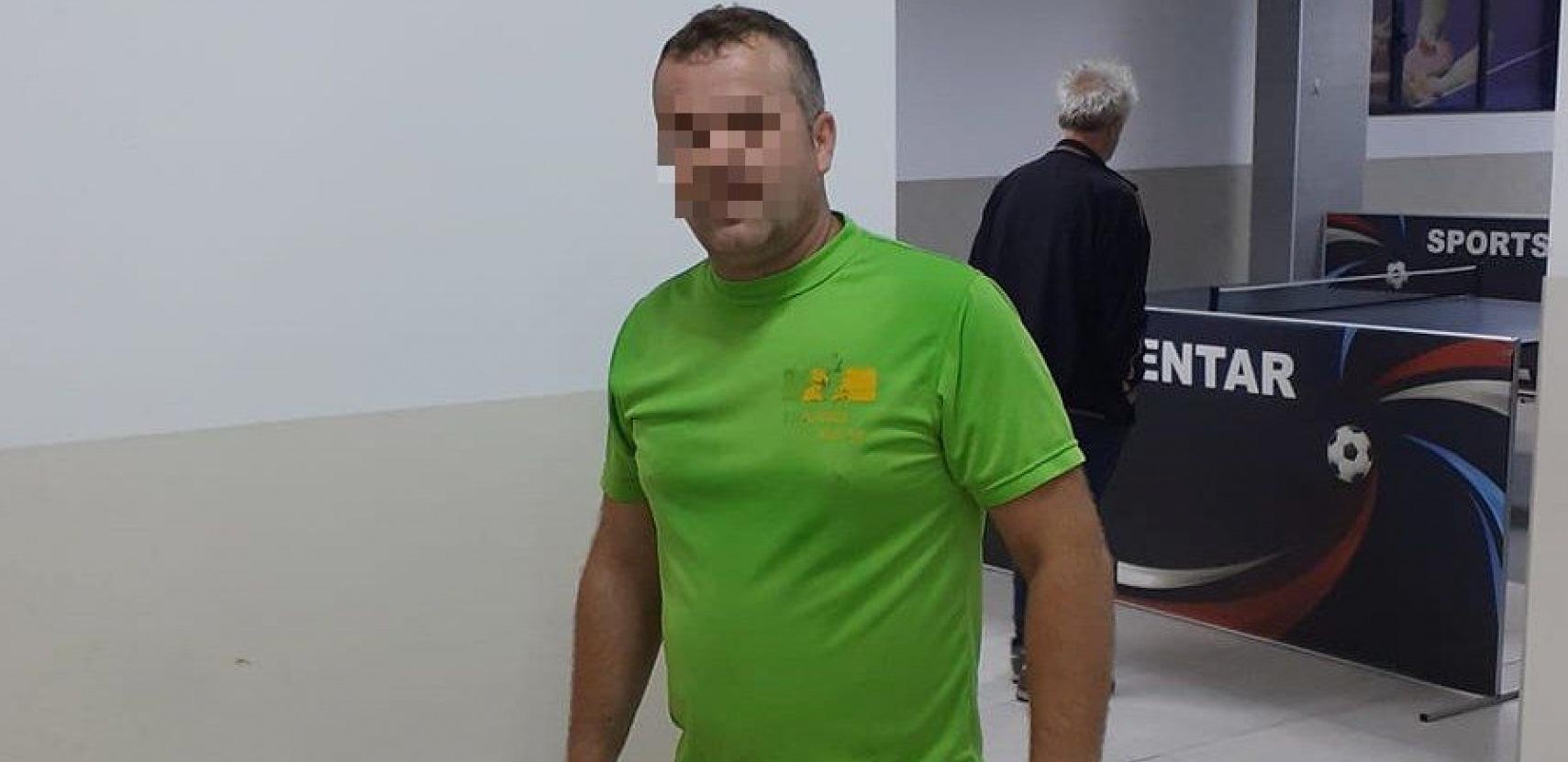 OVAJ ČOVEK JE SKRIVAO SVIREPOG UBICU IZ SJENICE Dao mu da spere krv sa sebe, a onda ga poslao na autobus sa 200 evra! (FOTO)