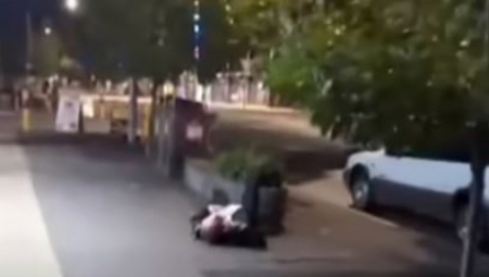 SLIKA KOJA JE OBIŠLA CEO SVET Poslanik ležao na zemlji i psovao: "Ne tražim saosećanje niti opravdanje" (VIDEO)