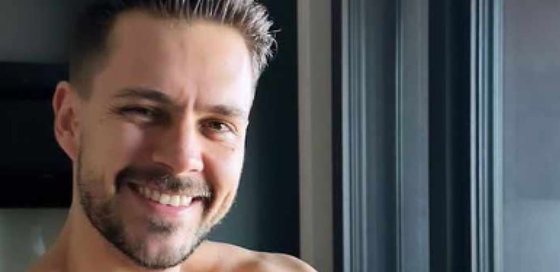 DANAŠNJI GLUMCI NISU TOLIKI MUŠKARCI Mlada glumica udarila na Bikovića, istakla da su današnje kolege šminke!