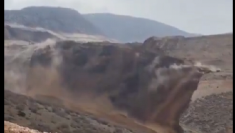 JEZIV SNIMAK URUŠAVANJA RUDNIKA Devet ljudi zatrpano, sve je nestalo za nekoliko sekundi (VIDEO)