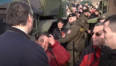 I KURTIJA DA UHAPSITE! Nišlija prišao Vučiću, od predsednika je tražio dve stvari!