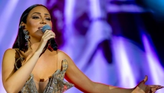 PRIJOVIĆKA ZA STAJLINGE DALA PRAVO BOGATSTVO Pevačica za koncerte u Osijeku iskeširala nekoliko hiljada evra, nosila unikatne komade!