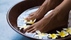 PO SAVETU LEKARA Prirodna metoda nudi instant opuštanje i obećava miran san, recite ,,zbogom" umornim nogama