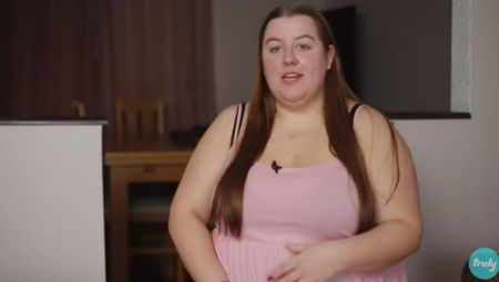 OVA DEVOJKA JE ALERGIČNA NA VODU Otkriva kako se kupa i šta radi kada je žedna (VIDEO)