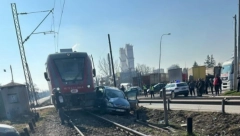 U UDESU DVA AUTOMOBILA I VOZA POVREĐENE ČETIRI OSOBE Detalji nesreće kod Smedereva