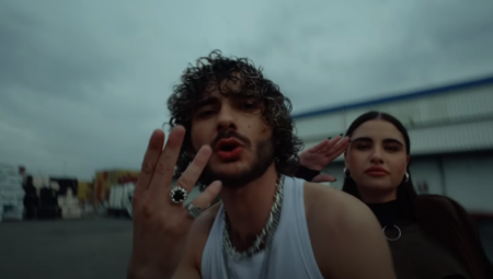 PEVAČI POZIVAJU NA UBISTVO ALBANSKE PEVAČICE I PALESTINSKE MANEKENKE Izraelska pesma izazvala haos u svetu