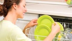 NAPRAVIĆETE ŠTETU Ove 3 stvari ni u ludilu nemojte da perete u mašini za sudove