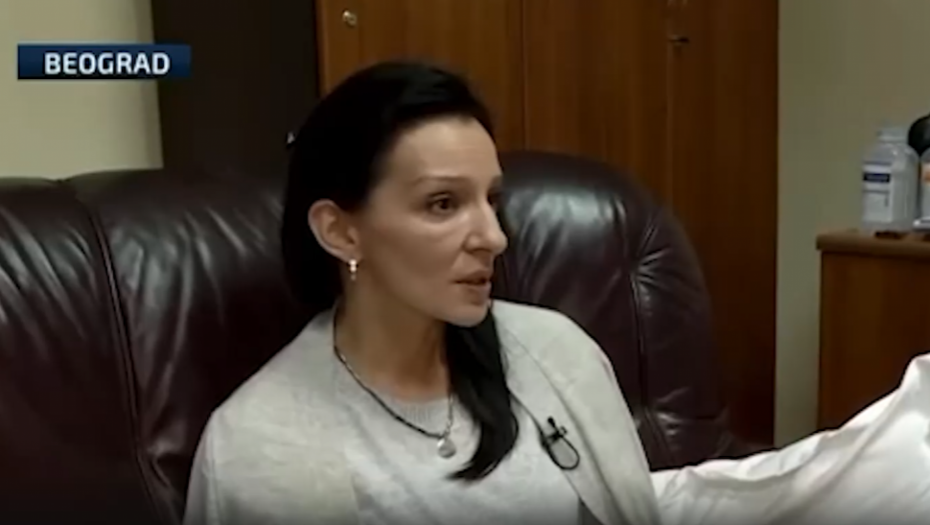 MARINIKINA DRUGARICA HOĆE DA BUDE KOSPONZOR SKANDALOZNE REZOLUCIJE KOJOM SE GAZI NAŠ NAROD Zabranjivala je SRPSKU trobojku
