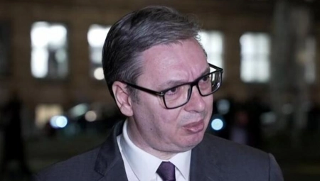 VUČIĆ IZRIČIT "Tajvan je Kina"