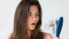 KAKO SPREČITI ĆELAVOST Ako vam opada kosa, ove namirnice to mogu da ublaže i ojačaju dlaku