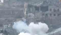 MASOVNA EVAKUACIJA U RUSIJI Ljudi napuštaju svoja radna mesta (FOTO)