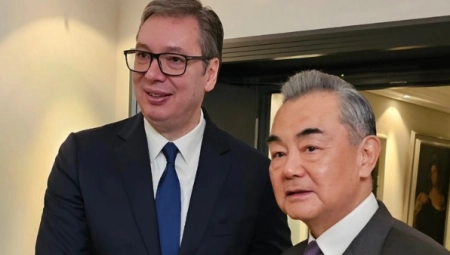 KINA ĆE POMOĆI SRBIJI DA ODBRANI KOSOVO! Moćna poruka Vang Jija posle susreta s Vučićem