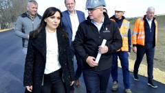 MINISTAR VESIĆ PORUČIO: "U obnovu lokalnih i regionalnih puteva uložićemo još dve milijarde evra" (FOTO)