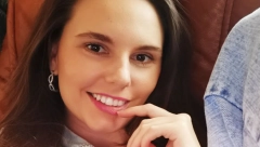 ANABELA OBOŽAVA DA SLUŽI MUŽA Napustila posao da bi bila domaćica, uživa dok kuva i čisti, nikad nije bila srećnija