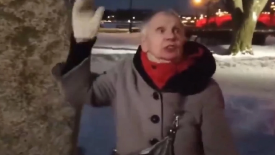 "PUTIN JE IZDAJNIK, NEZAKONITO JE NA VLASTI" Baka iz Rusije usijala društvene mreže, preko milion ljudi odgledalo snimak: "MOGU SAMO DA ME UBIJU" (VIDEO)