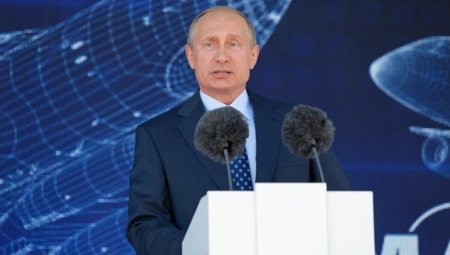 VOJNA TAJNA RUSKOG PREDSEDNIKA Putin leti na "belom labudu" (VIDEO)