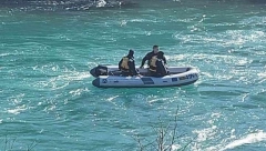 RUSKINJA (78) UMALO SE UDAVILA U SAVI Izvukli je u poslednji čas