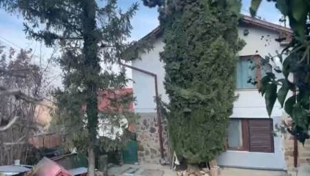 I SINA JE SEKAO NOŽEM Prijateljica ispričala šta se desilo pre masakra u Rakovcu