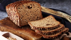 NIJE SVEJEDNO DA LI JE HLEB SVEŽ SMRZNUT ILI TOSTIRAN Način na koji ga jedete ima veliki uticaj na zdravlje, jednu stvar nikako ne radite!