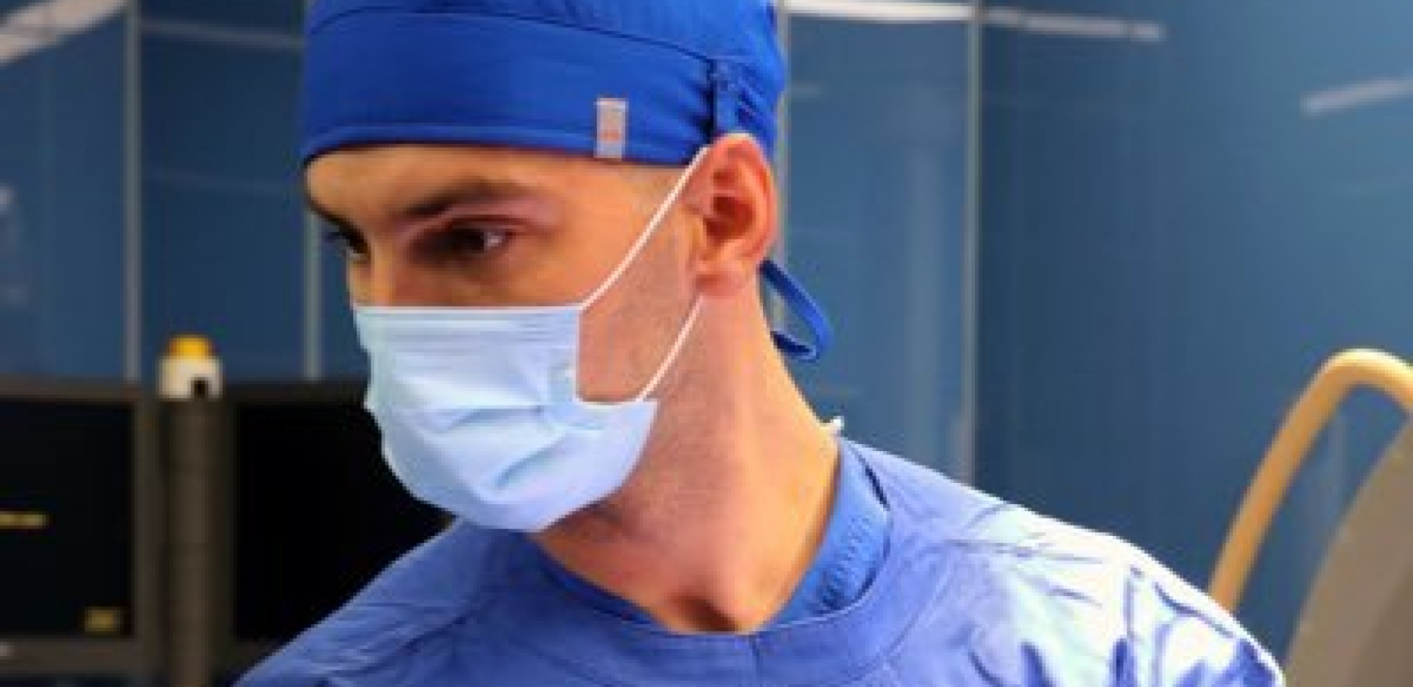 OVI SIMPTOMI DISKUS HERNIJE SU ZA OPERACIJU Neurohirurg dr Jelača otkriva kad je bol u stopalu alarm za ozbiljnu bolest
