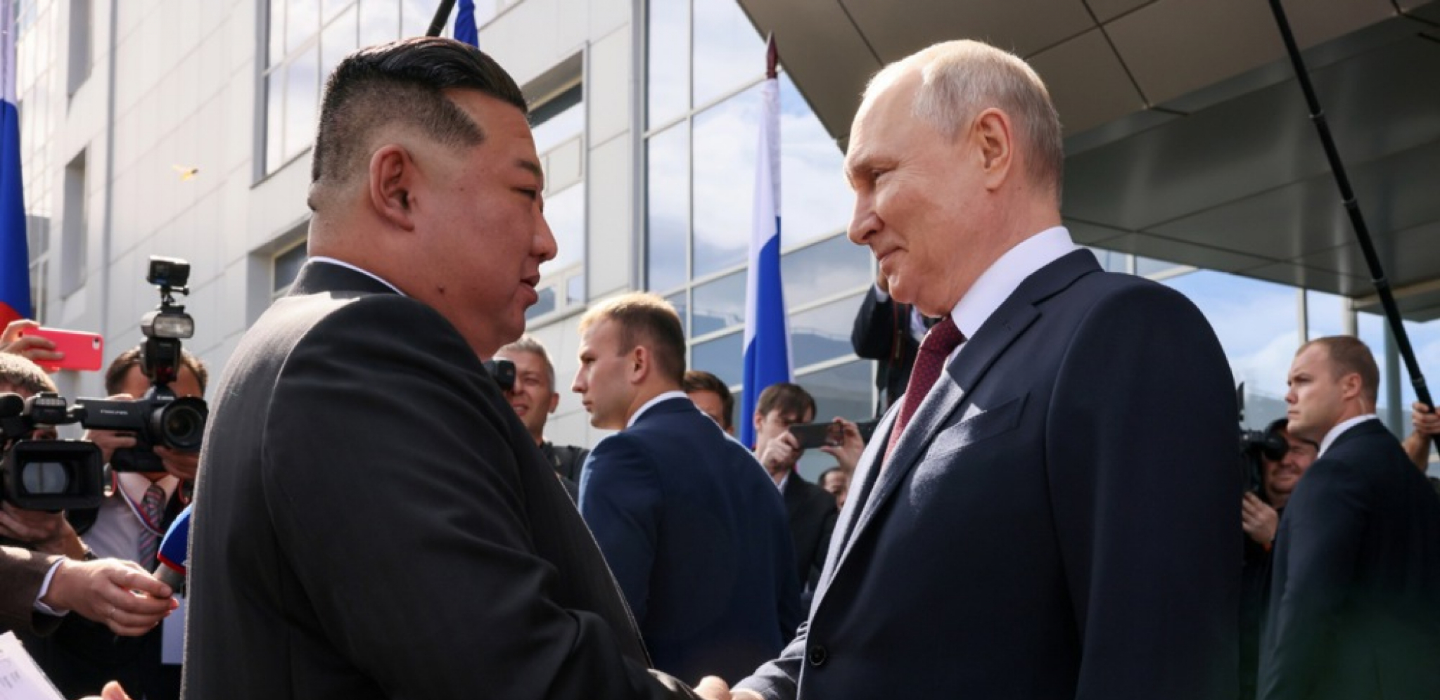 PUTIN POSLAO VREDAN POKLON KIM DŽONG UNU "Za ličnu upotrebu"