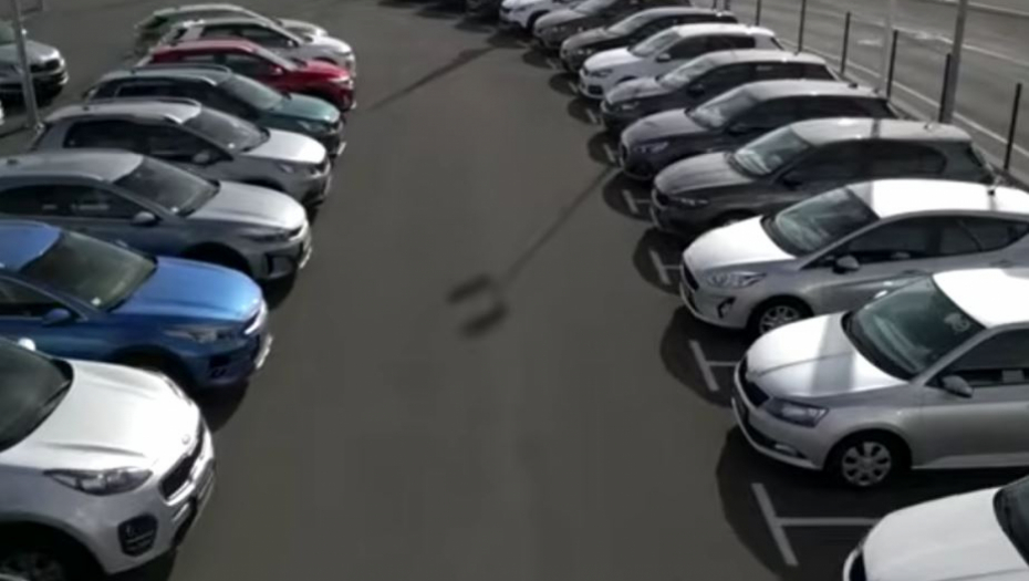 OBAVEZNO OBRATITE PAŽNJU Bivši policijac otkrio kako da prepoznate da li je automobil koji želite da kupite ukraden