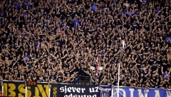 OBORILI IH NA POD I ŠUTIRALI Bed Blu Bojsi U CENTRU GRADA pretukli četvoricu Španaca, bilo je osam maskiranih napadača