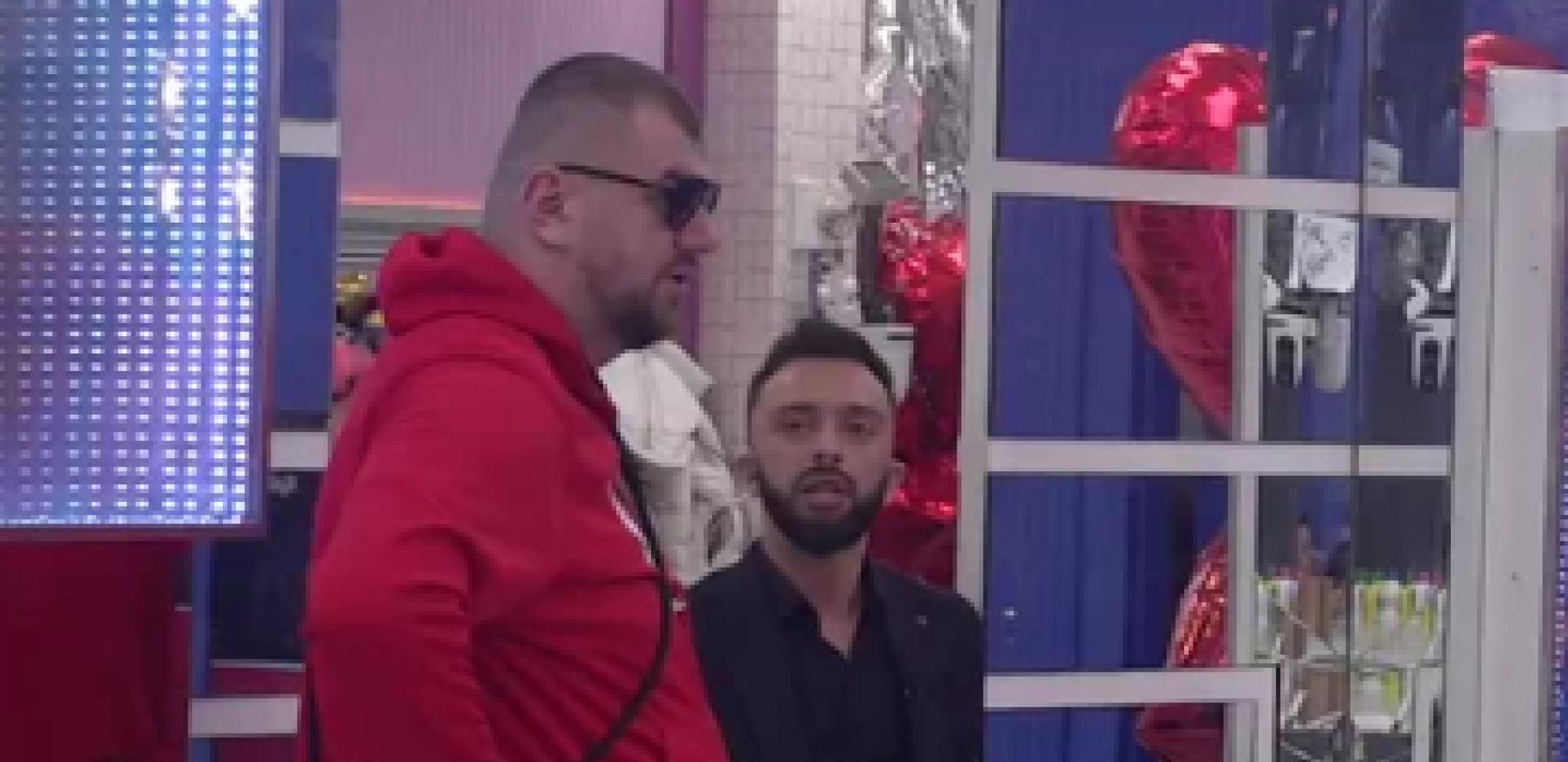 JANJUŠ ODBIO DA ODGOVORI NA OVO PITANJE Marko na ivici suza u emisiji uživo, potpuno se slomio pred svima