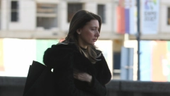 "PLAČEM SVAKO JUTRO DOK SE VOZIM NA POSAO, OD KOLEGA SE KRIJEM DA NE VIDE MOJE SUZE" Bolne reči majke ubijene Eme Kobiljski