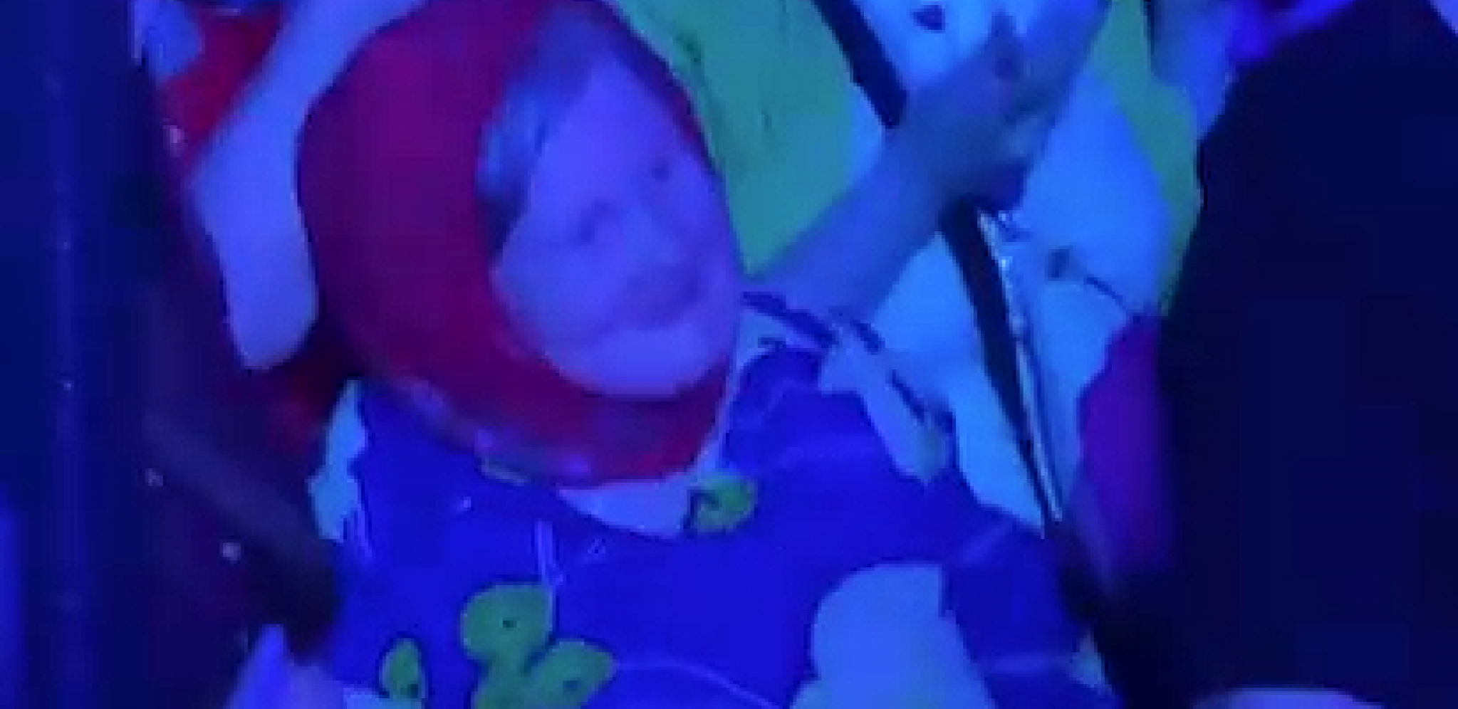 DISKO BAKA ZALUDELA SVET "Svi kažu da sam zvezda, a ja kažem da sam disko igračica" (VIDEO)