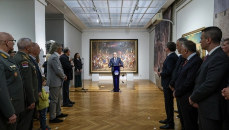 Ministar Vučević otvorio izložbu „Borba za srpsku državnost i slobodu srpskog naroda“ (FOTO)