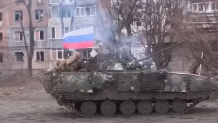 U AVDEJEVKI OSVANULA NOVA MAPA Balkan potpuno prekrojen, Rusi ponosno razvili barjak (FOTO)