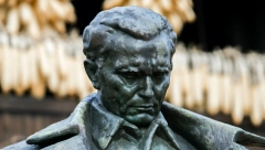GROB TITOVIH RODITELJA KRIJE STRAŠNU ISTINU U mrkloj noći kopali malu raku...