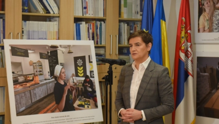 BRNABIĆ NA OTVARANJU IZLOŽBE: "Ukrajina nam je prijatelj, računajte na našu pomoć i podršku" (FOTO)