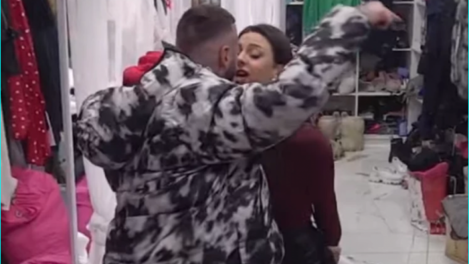 MIONA IZLUDELA NENADA ZBOG KUPANJA U BAZENU: Kad bude sunčanje, pa ti ćeš umreti