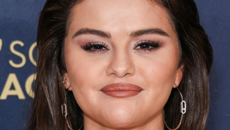 ŠMINKERKA SELENA GOMEZ OTKRIVA TAJNU Žene mahom zaboravljaju da konturišu ovaj deo lica, sitnica ali čini čudo!
