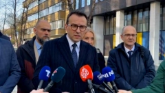 "VOLI RAZNE ZASTAVE, SAMO NIKAD SRPSKU" Petković o izjavi Zdravka Ponoša