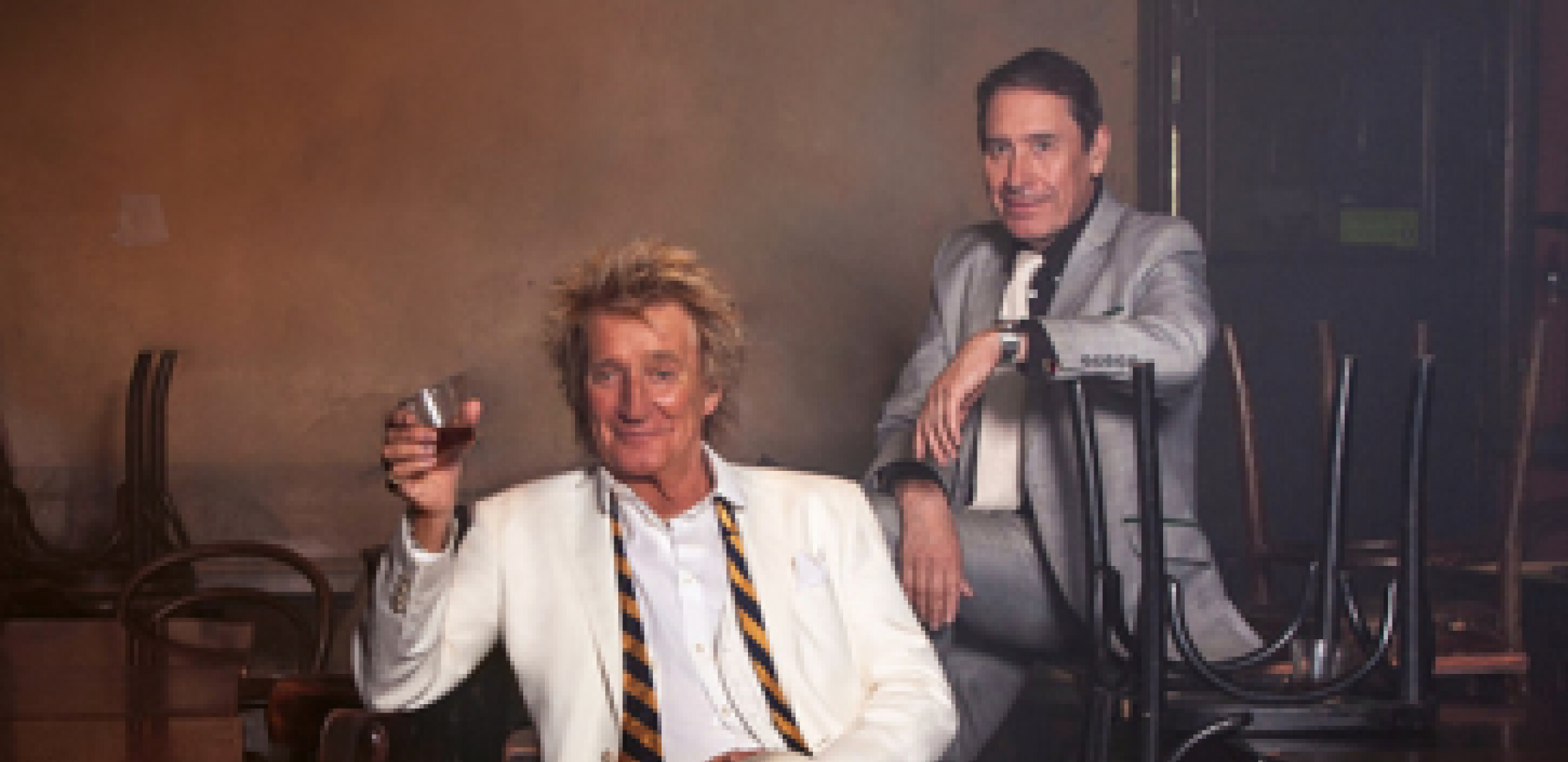 Sir Rod Stewart & Jools Holland su udružili snage u sjajnoj posveti muzičkoj eri big bendova!